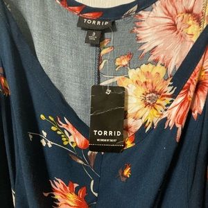 Torrid Navy floral maxi dress new w/tags